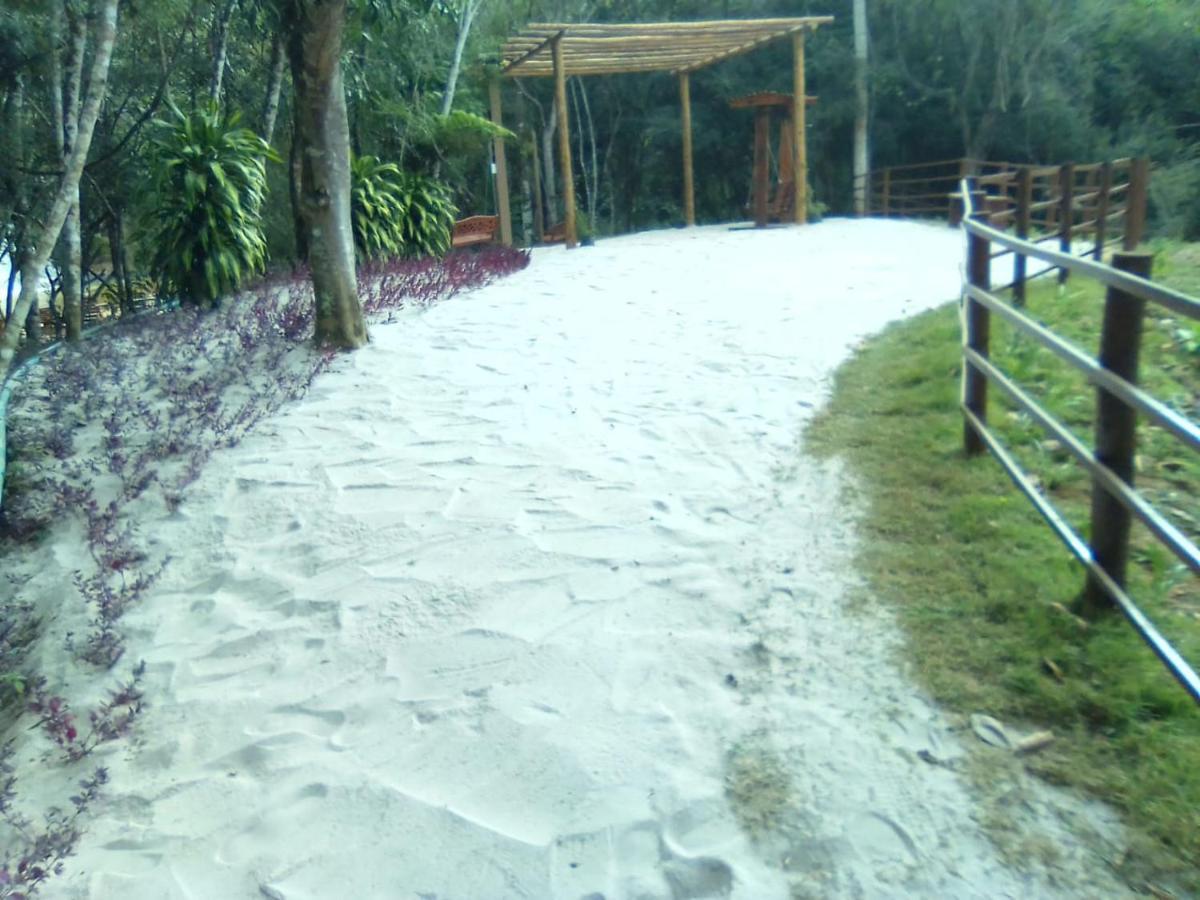 Casa De Campo Banheira, Lareira E Cachoeira Pedra Azul  Bagian luar foto